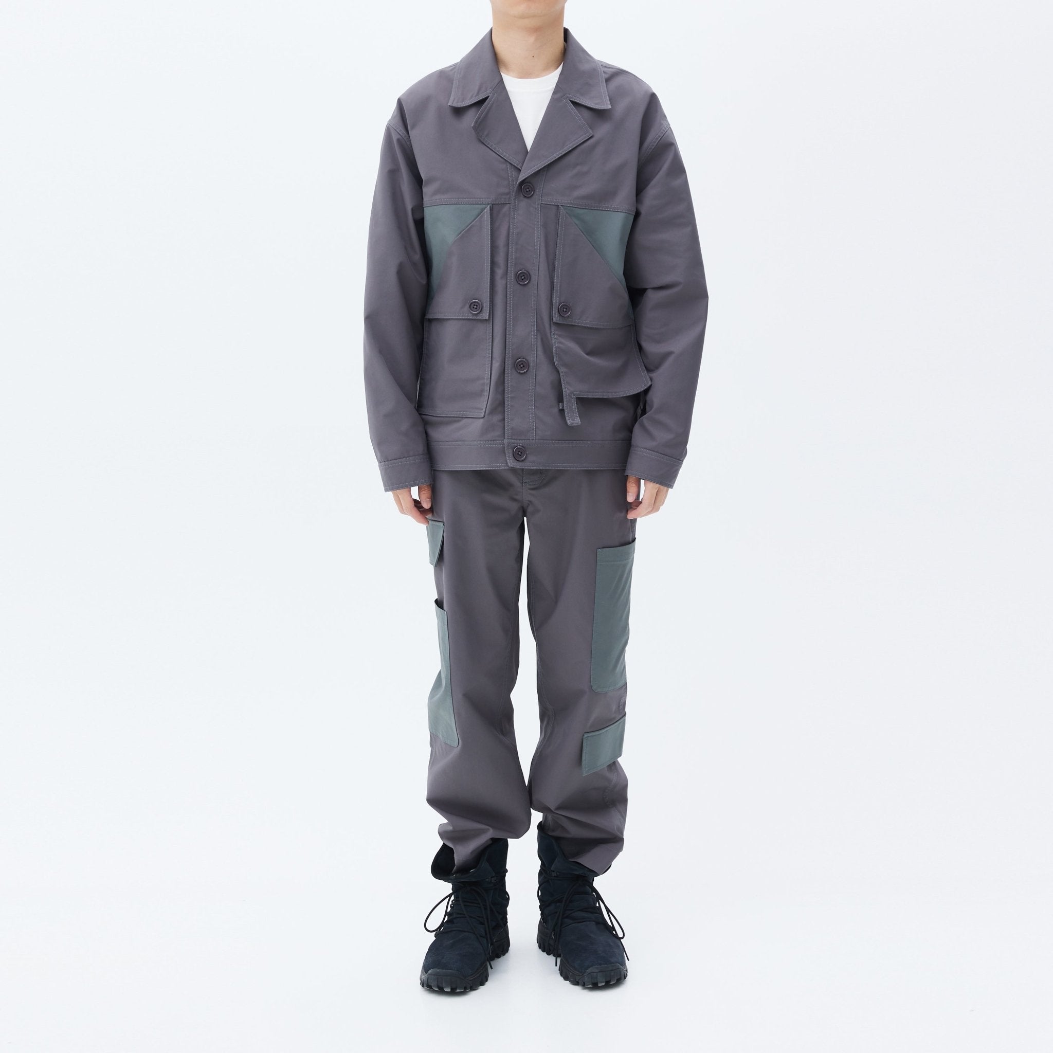 ROARINGWILD Dark Grey Folding Pocket Jacket | MADA IN CHINA
