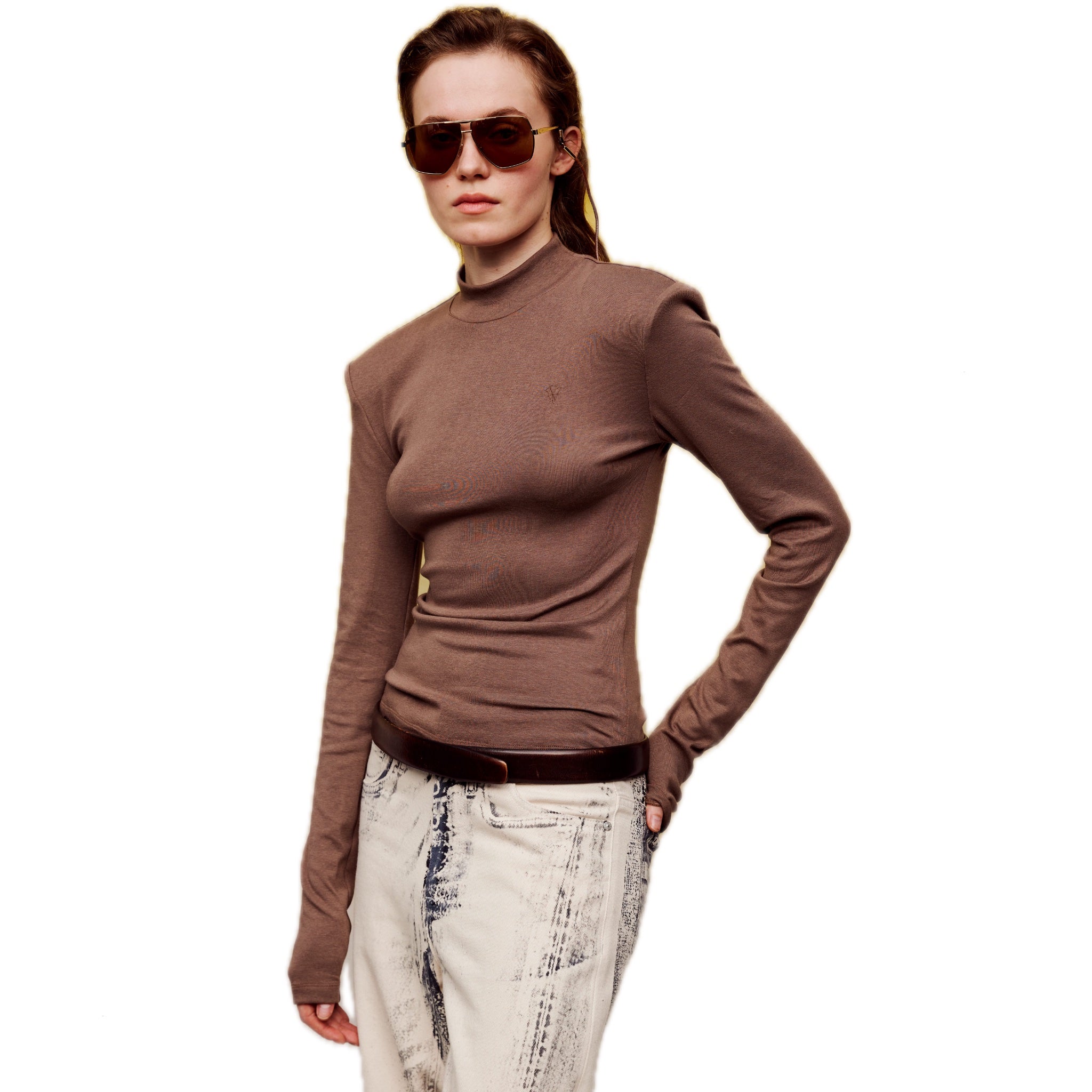 ilEWUOY DeRong Cigarette Pipe Long Sleeves in Tan | MADA IN CHINA