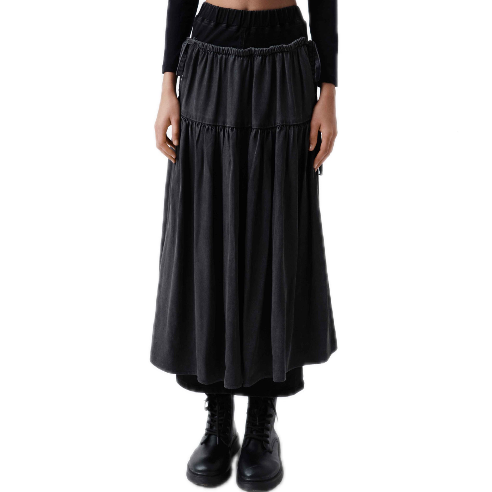 VANN VALRENCÉ Double Layered Skirt | MADA IN CHINA