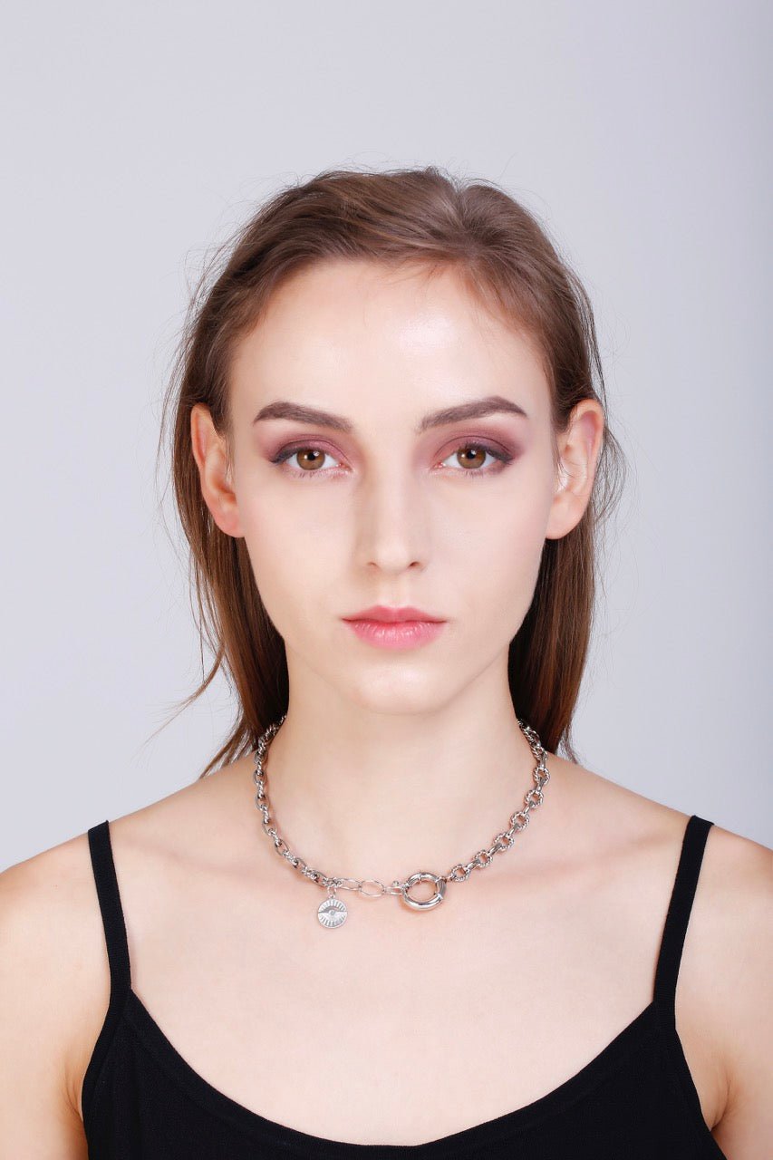 ABYB Eyes On Me Necklace | MADA IN CHINA
