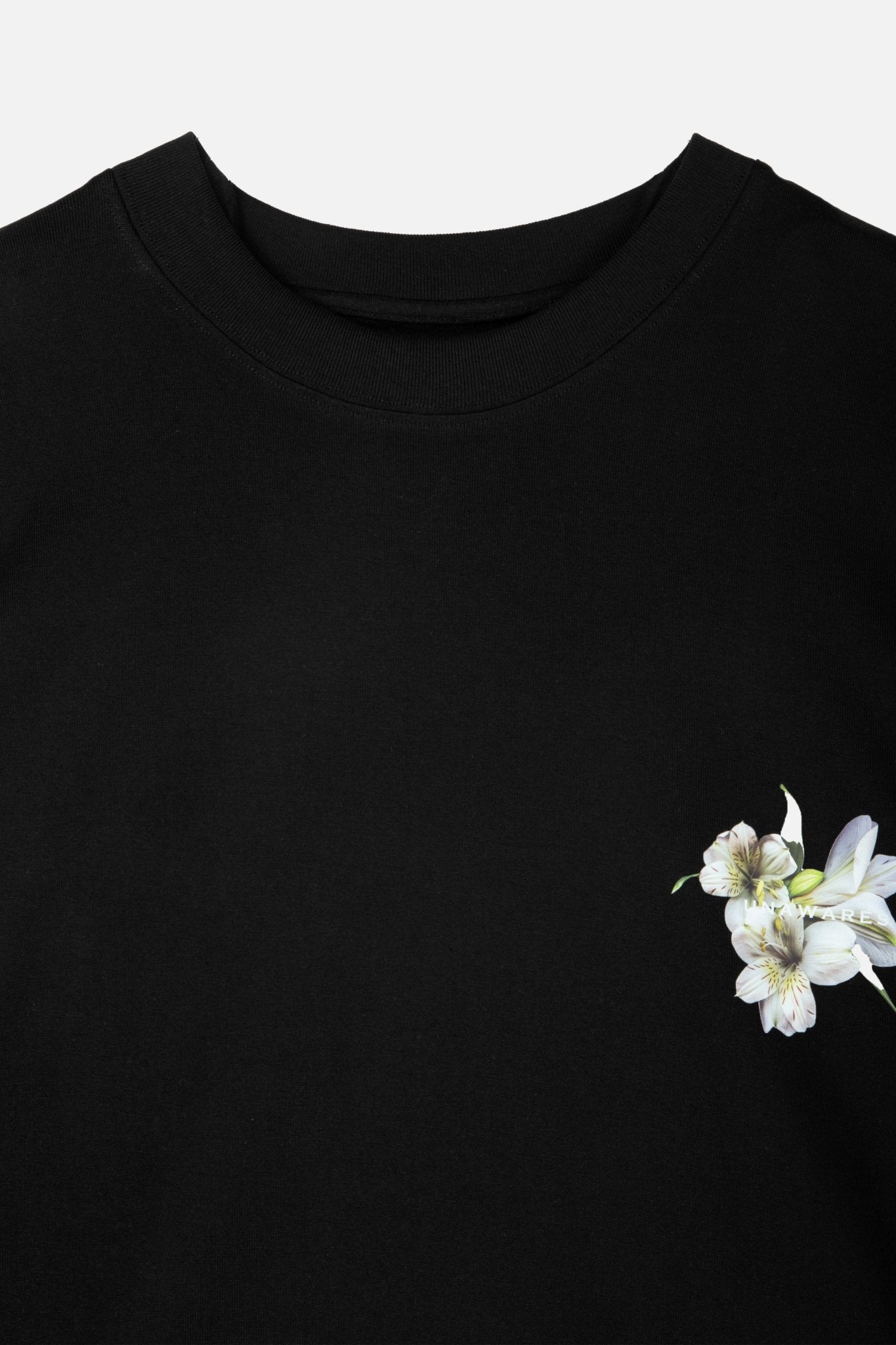 UNAWARES Floral Pattern Loose Fit T-shirt Black | MADA IN CHINA