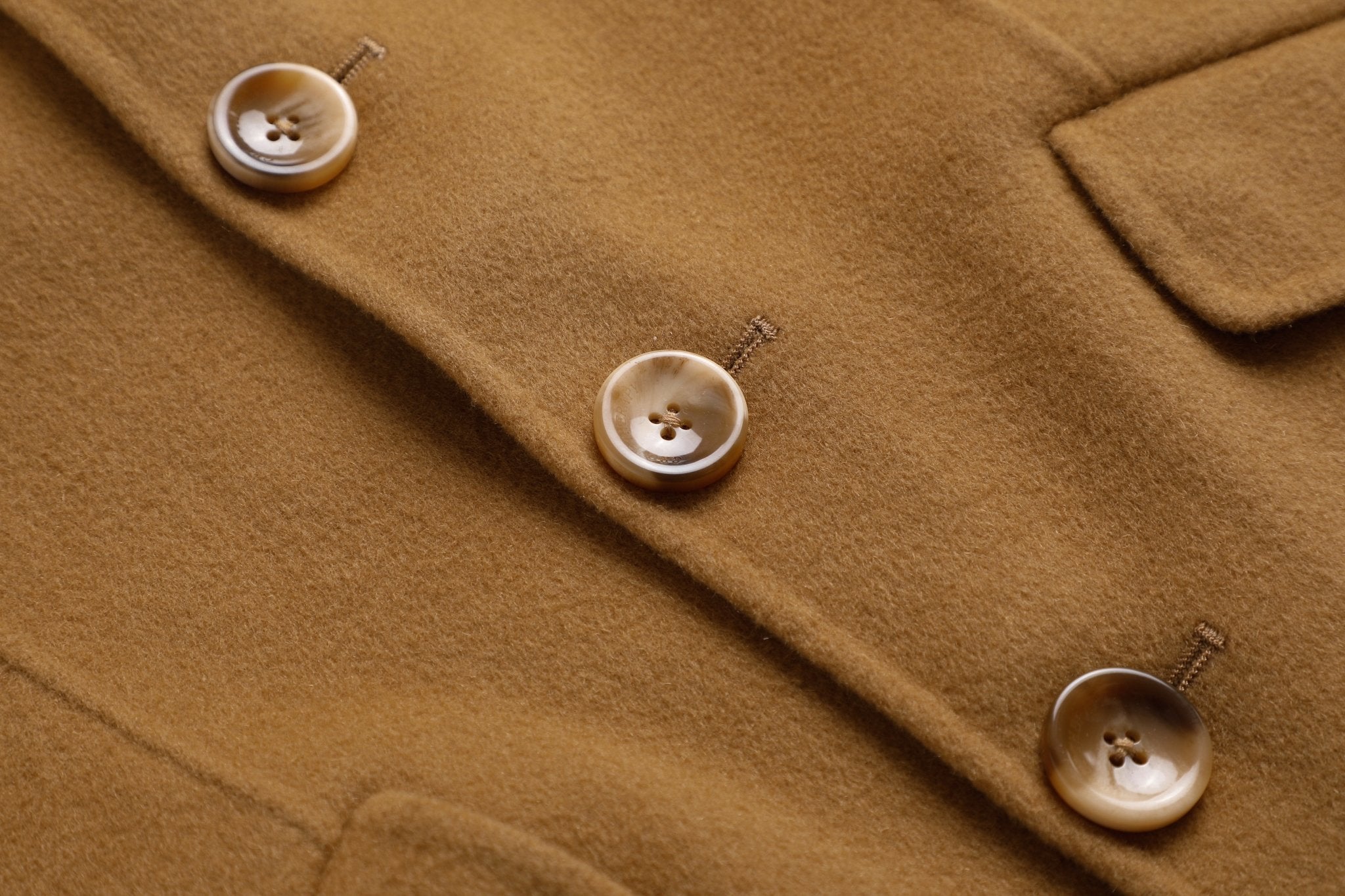 GROUP THERAPY Golden Camel Round Shoulder Short Wool Cashmere Jacket | MADA IN CHINA