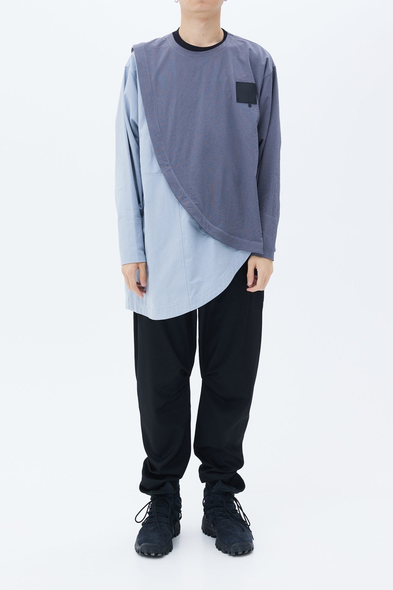 ROARINGWILD Grey Fan-Shaped Patchwork Shirt | MADA IN CHINA