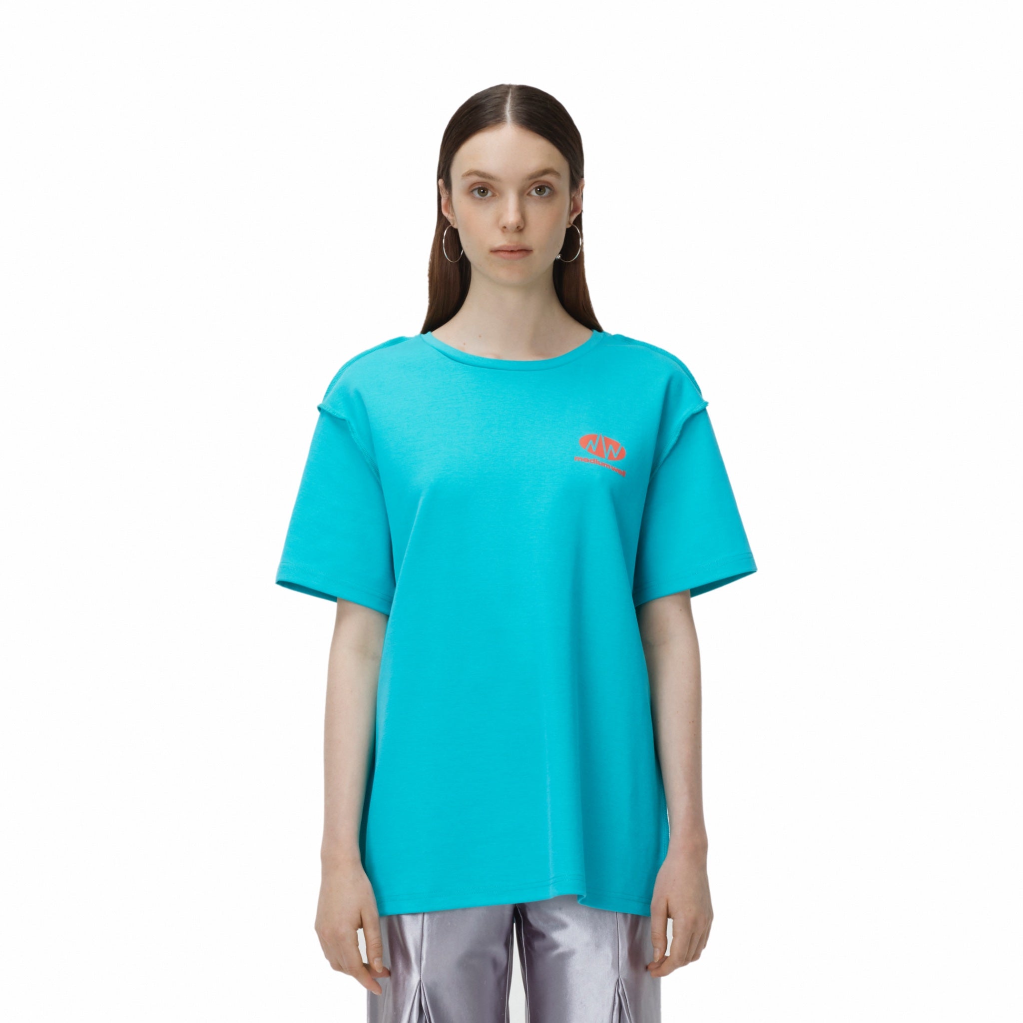 MEDIUM WELL Knitted Fabric Reverse Logo T-shirt Blue | MADA IN CHINA
