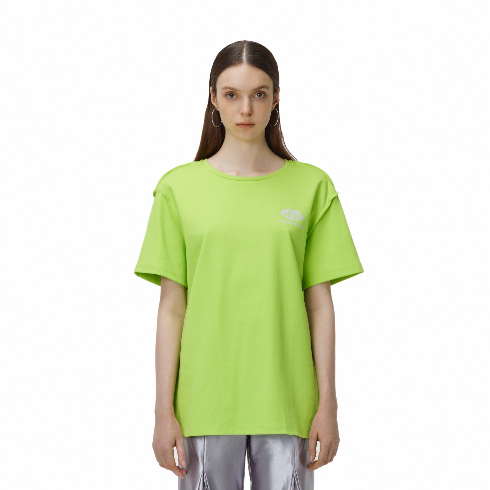 MEDIUM WELL Knitted Fabric Reverse Logo T-shirt Green | MADA IN CHINA