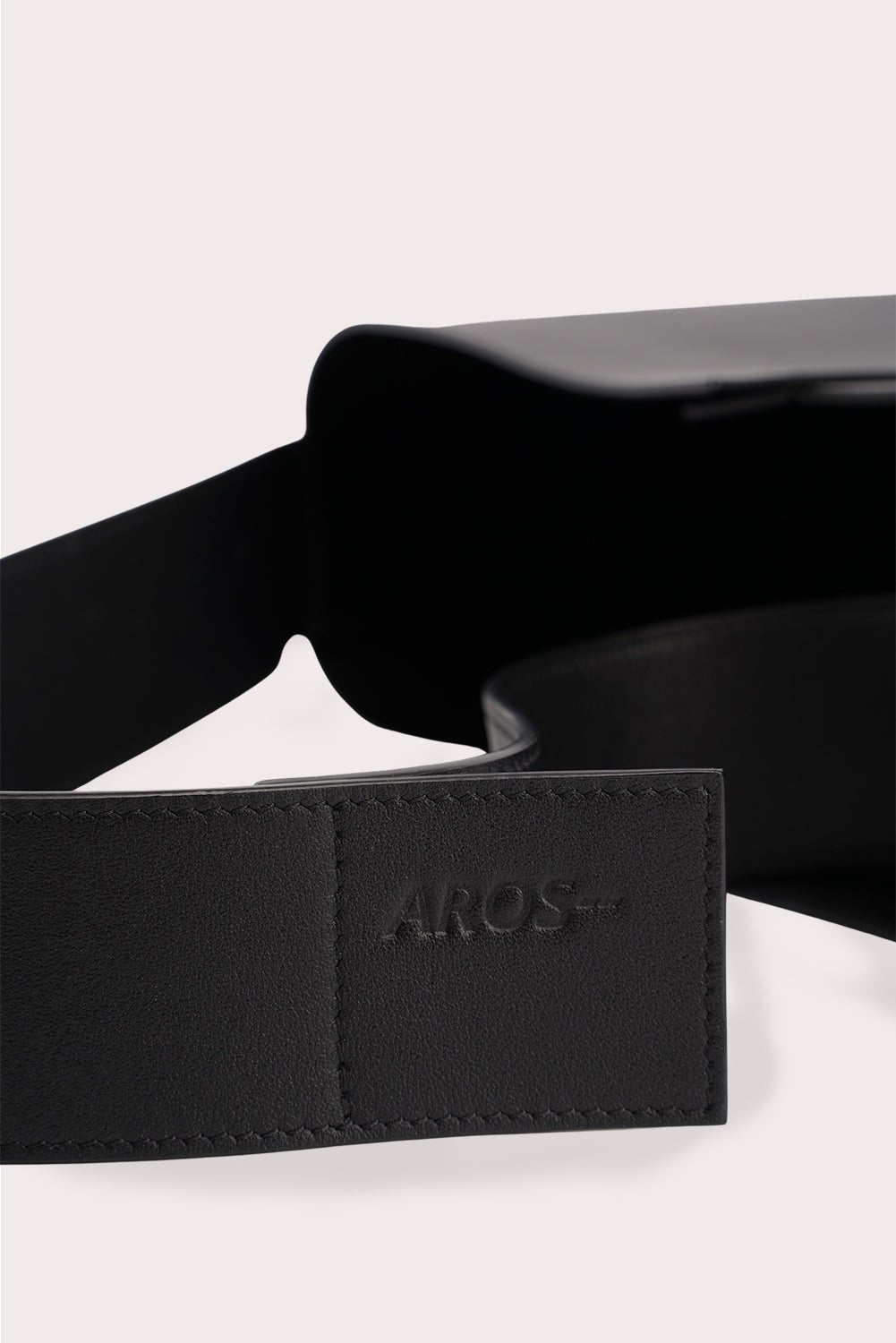 AROS Odd-Tote Bag In Black | MADA IN CHINA
