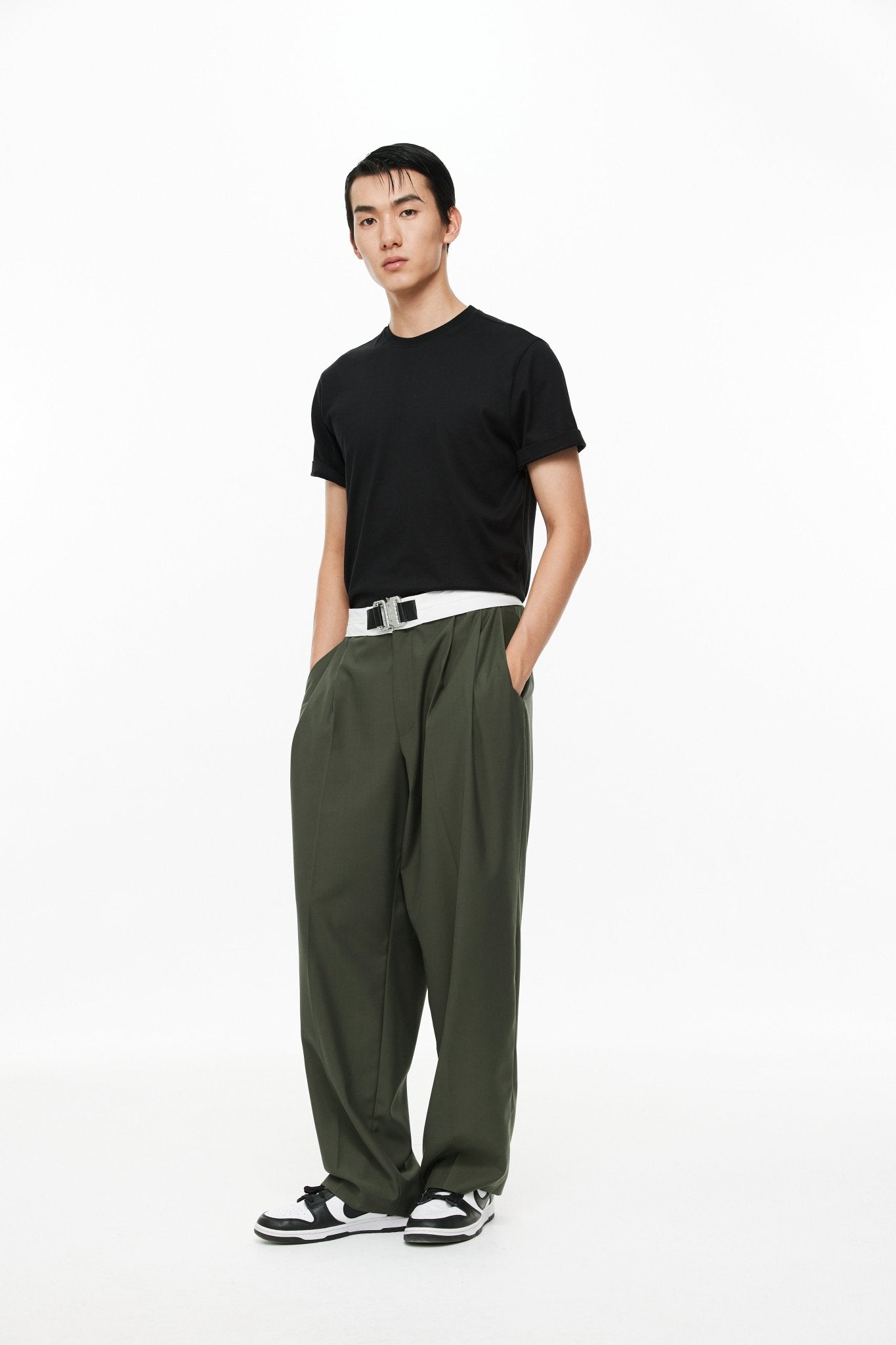 UNAWARES Olive Green Color-block Double Pleat Loose Trousers | MADA IN CHINA