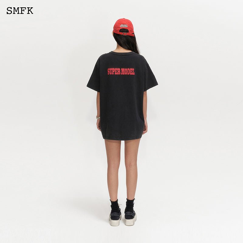 SMFK Oversized Model Black T-shirt | MADA IN CHINA