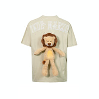13 DE MARZO Plush Lion Toy T-Shirt Green Haze | MADA IN CHINA