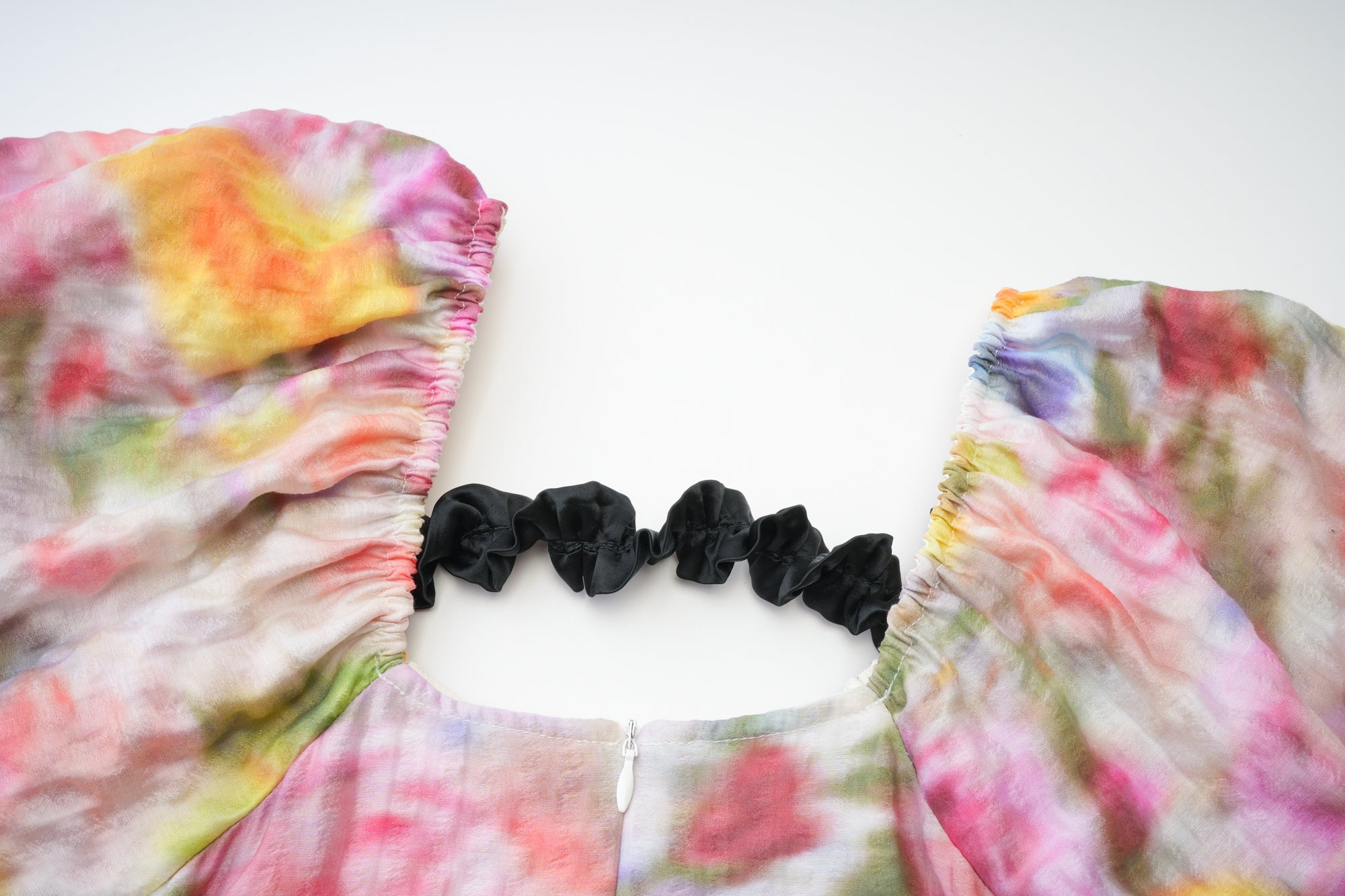 ARTE PURA Puff Sleeve Dress With Painting Print | MADA IN CHINA