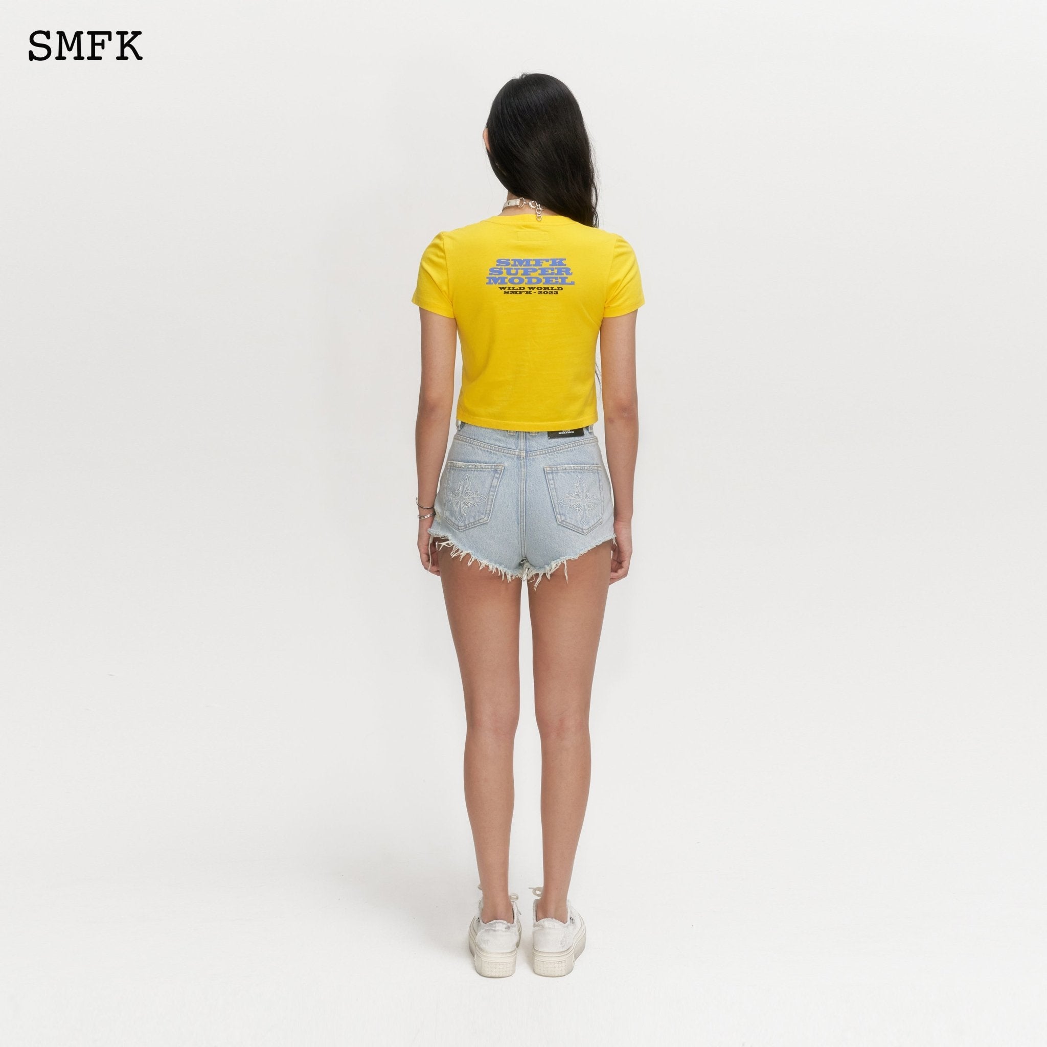 SMFK Skinny Model Yellow Tight T-shirt | MADA IN CHINA