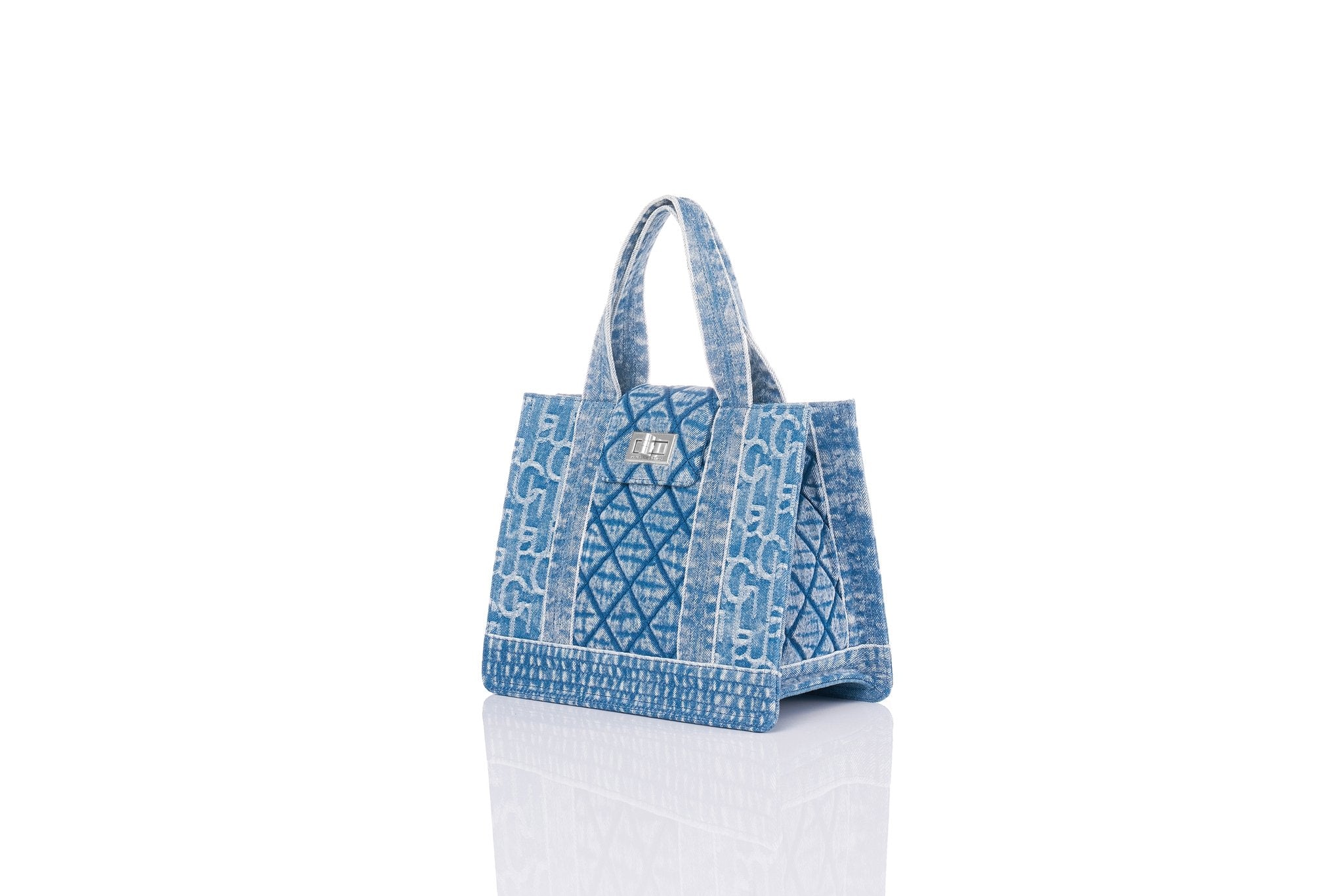 Laurence & Chico Small Washed Denim Tote Light Blue | MADA IN CHINA