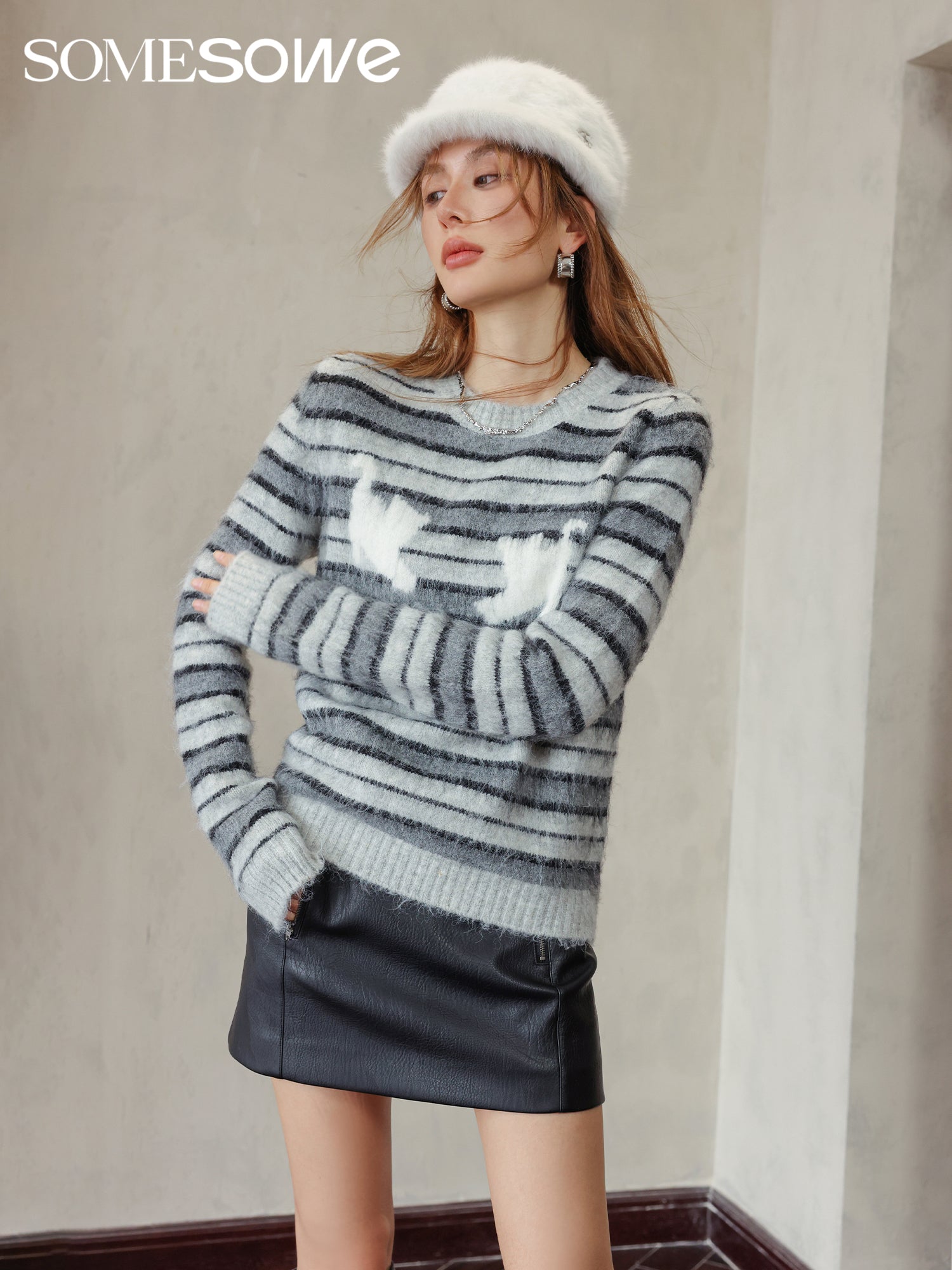 SOMESOWE Stripe Kitty Round Neck Sweater | MADA IN CHINA