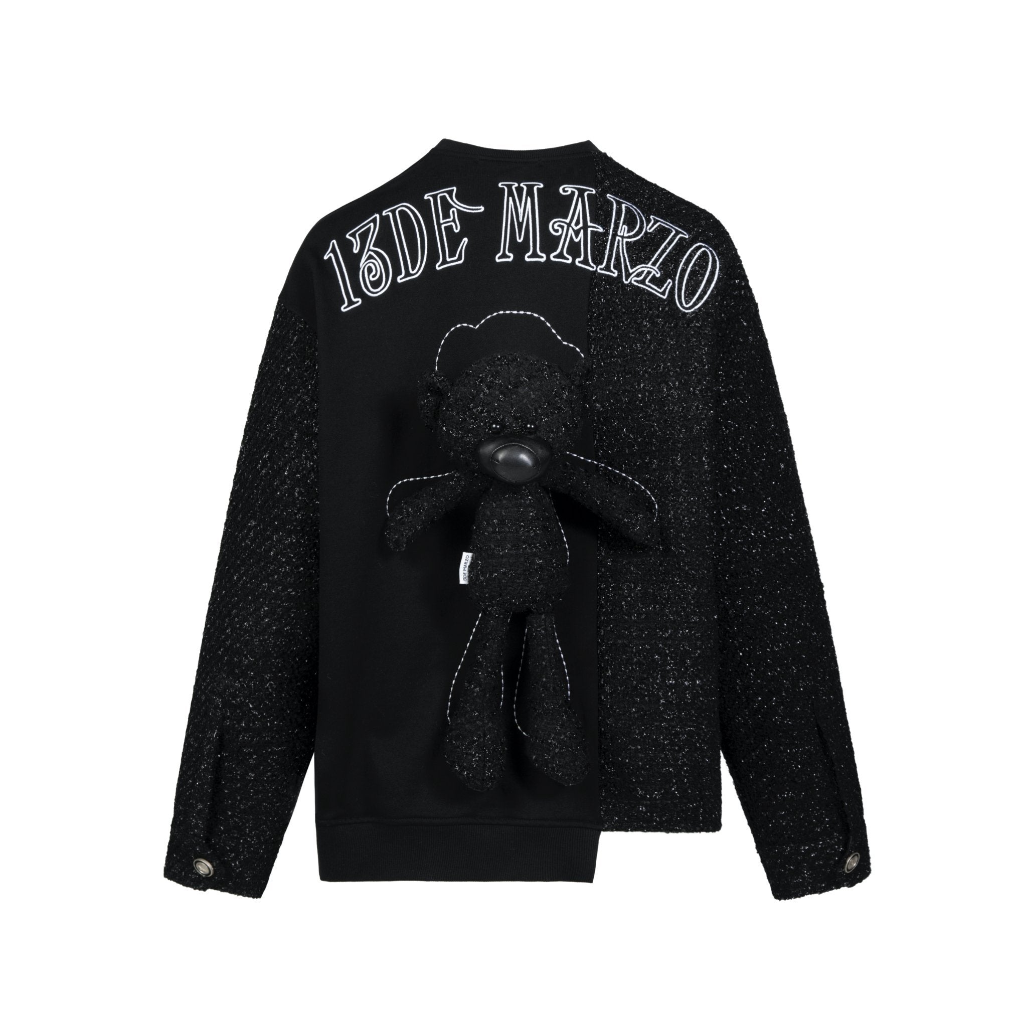 13 DE MARZO Tweed Palda Bear Patch Sweater Black | MADA IN CHINA