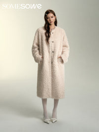 SOMESOWE White Faux Fur Long Coat | MADA IN CHINA