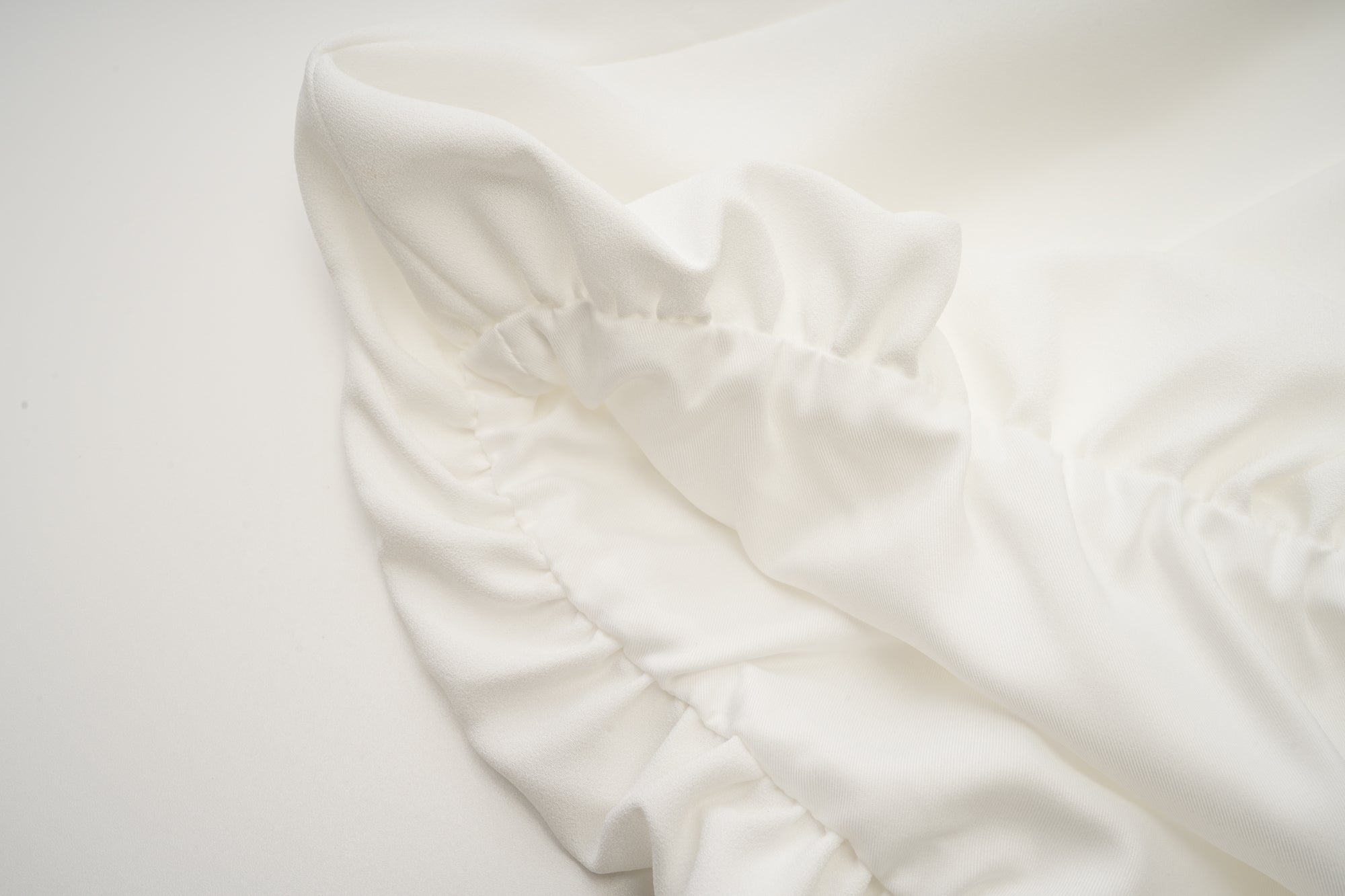 ARTE PURA White Floral Halter Neck Dress | MADA IN CHINA