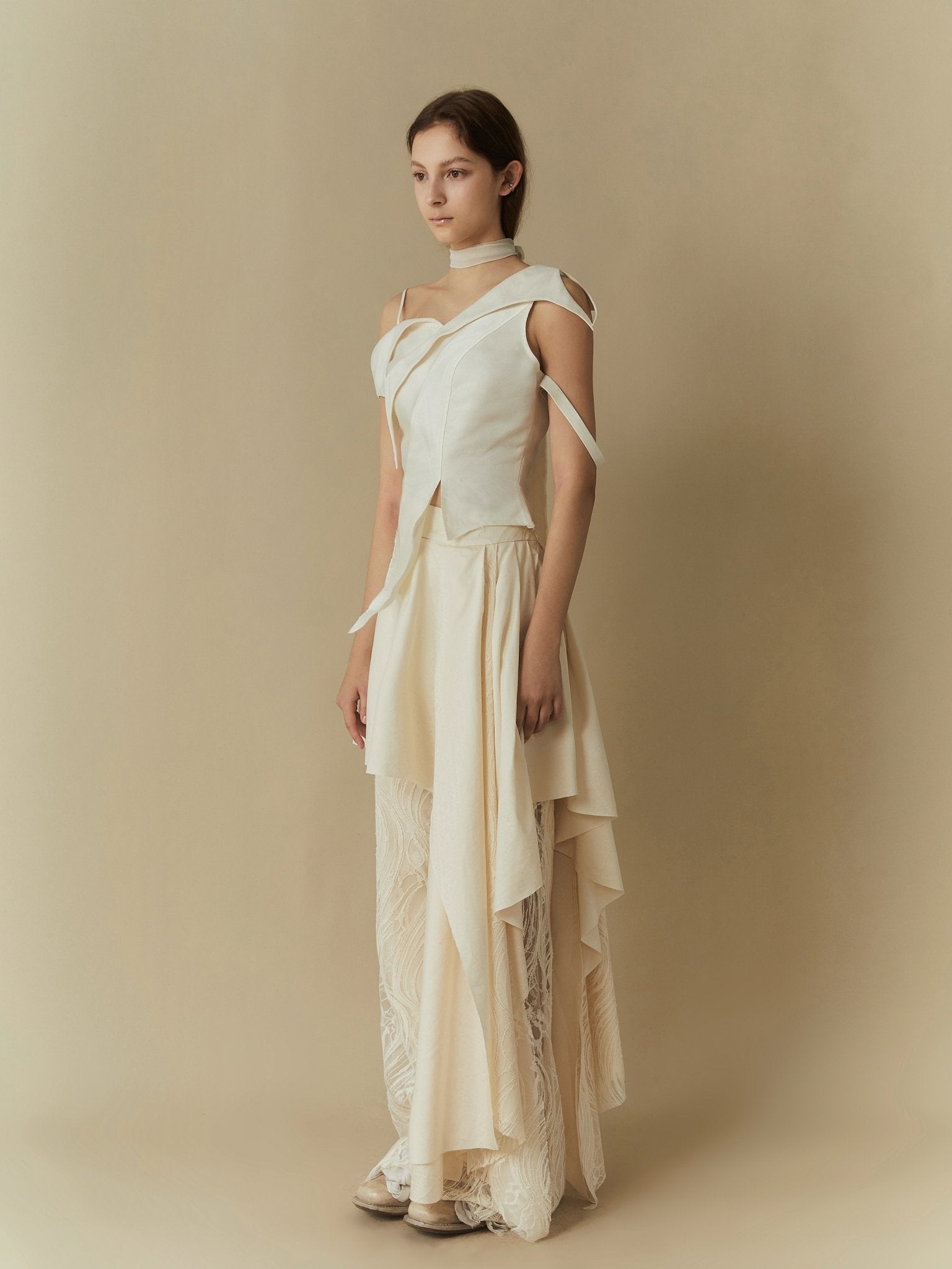 ELYWOOD White Sleeveless Silk Short Cami Top | MADA IN CHINA