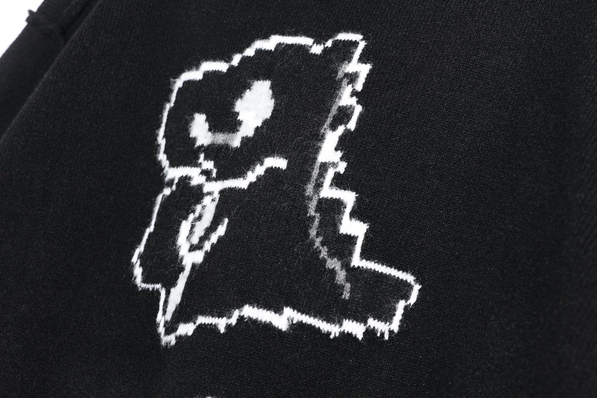ARCH Worn Dinosaur Graphic Sweater Black | MADA IN CHINA