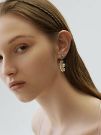 LOST IN ECHO Zirconia Pearl Earrings Silver | MADA IN CHINA